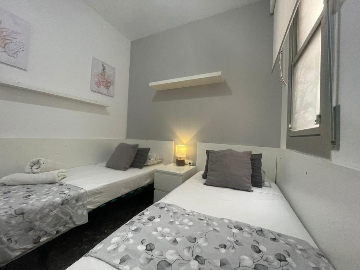 Family-Friendly Home In Central Barcelona 4Bdr Exterior foto